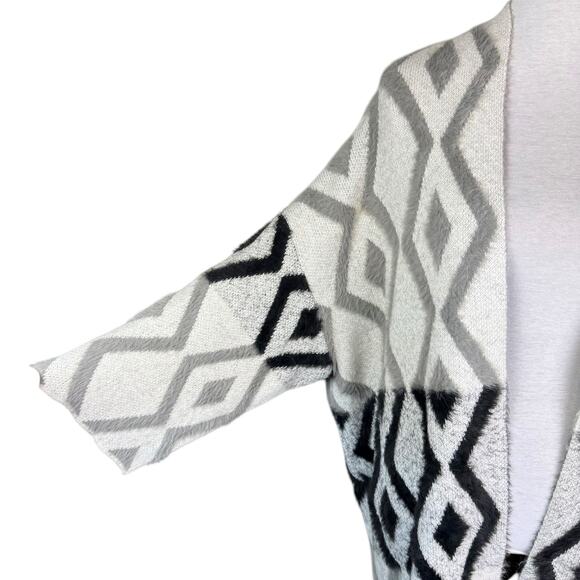 Multiples Gray Black White Three Quarter Sleeve Drop Shoulder Knit Open Cardigan - Picture 10 of 12